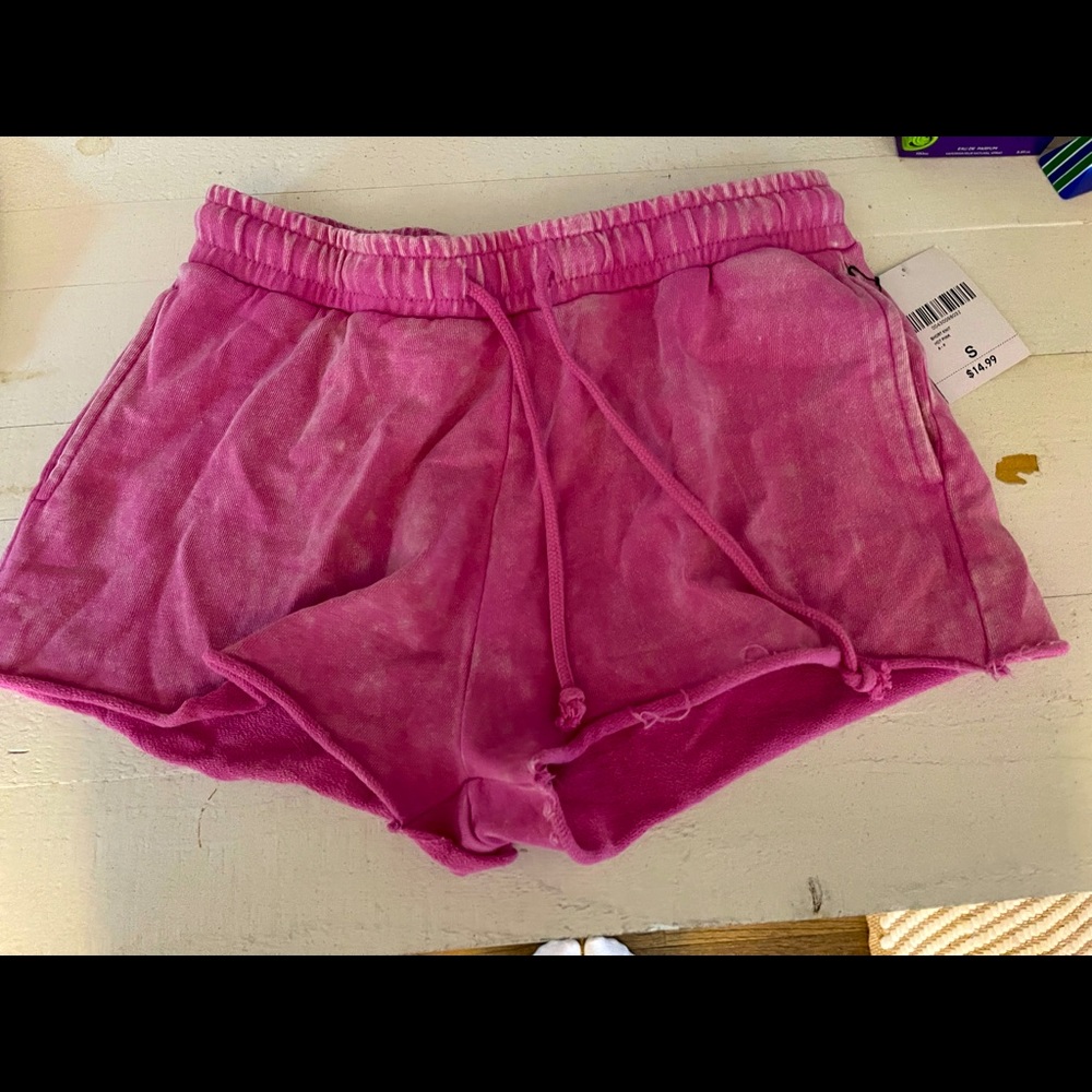 Pink sweatshorts!!